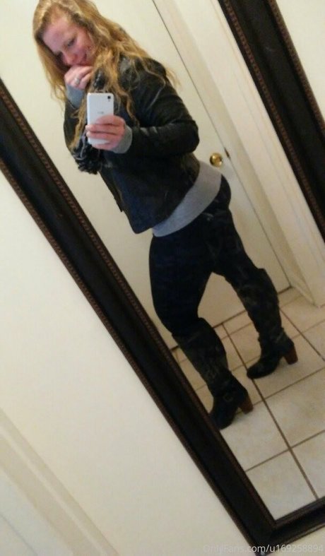 bigbootymandyj1981 pornstar pretty photos