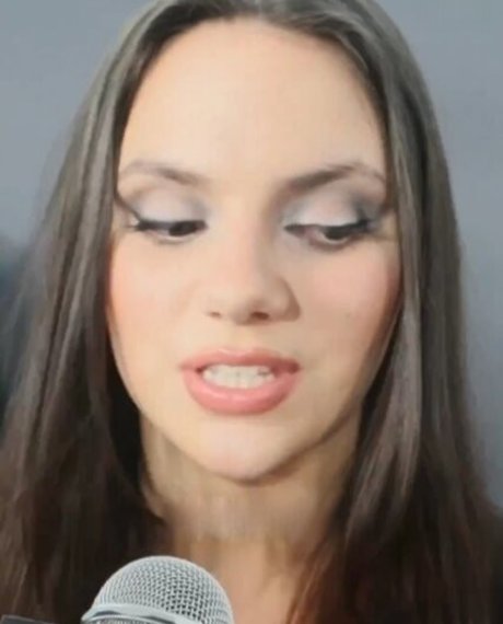 Dafne Keen pornstar erotic photo