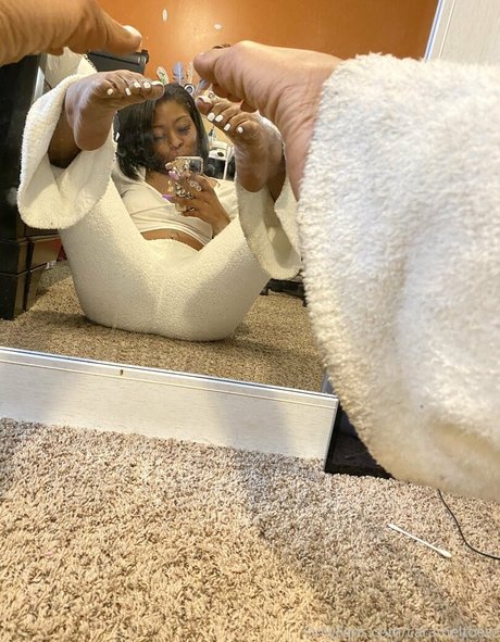 teen lingerie onlyfans exclusive image