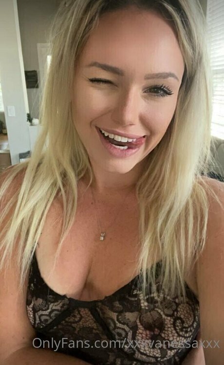 Xxxvanessaxxx sexy actress images