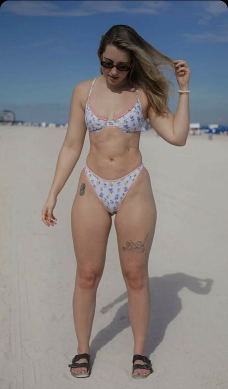 gym shower onlyfans erotic picture