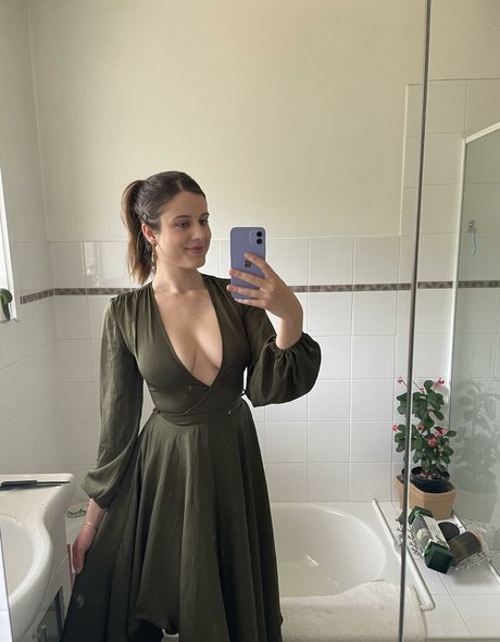 bathroom fuck onlyfans sexy picture