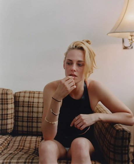 asian brunette onlyfans nice photo