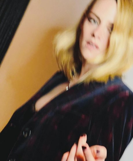 teen natural tits onlyfans hot nude photos