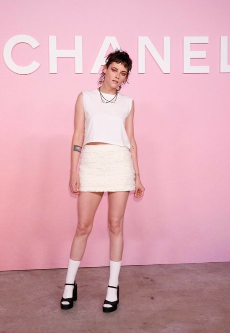 asian femboy onlyfans free photo