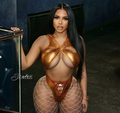 E dot porn star photo