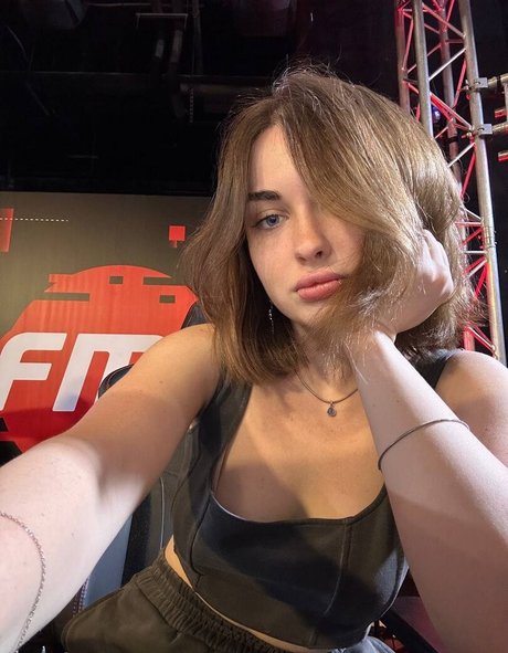 Arina Berdnikova star high quality pics