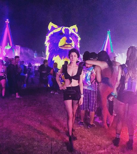 Yana Mori sex actress pic