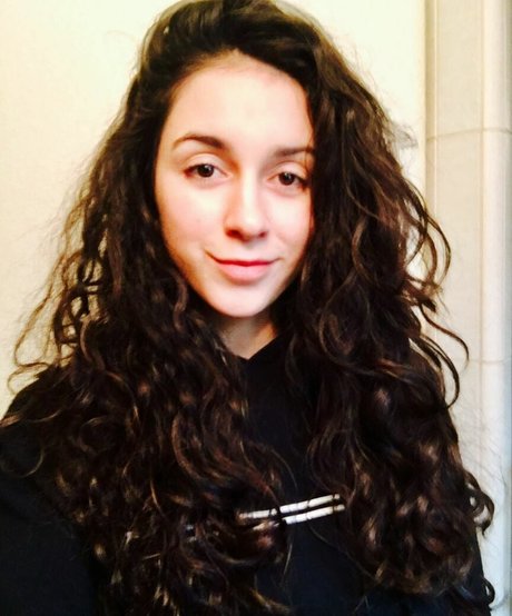 Yana Mori pornographic model img