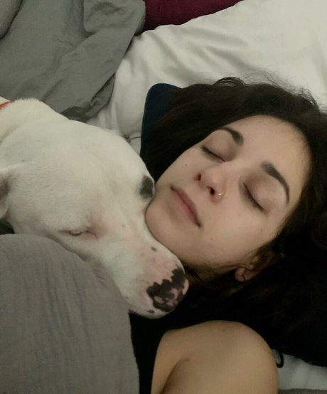 Yana Mori star free images