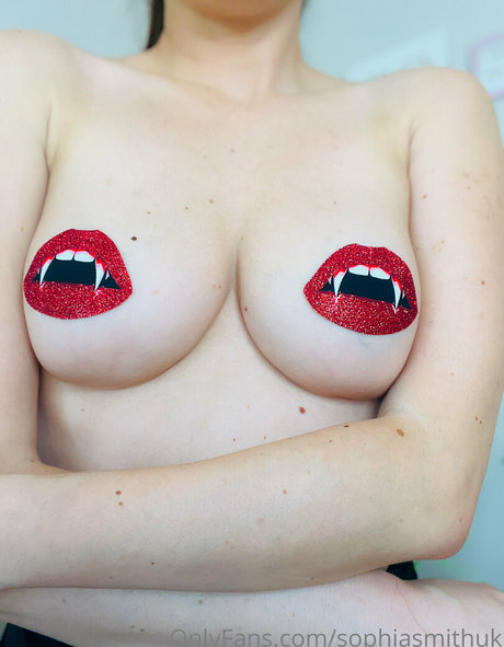 blonde tits onlyfans porn picture