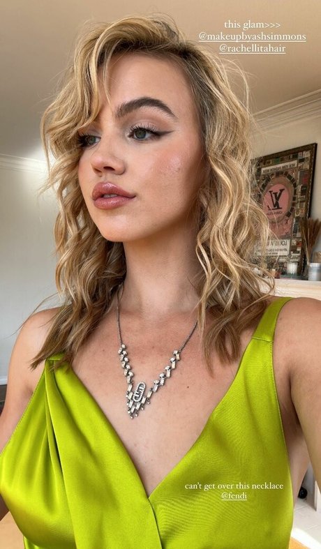 teen young onlyfans hot sexy pictures