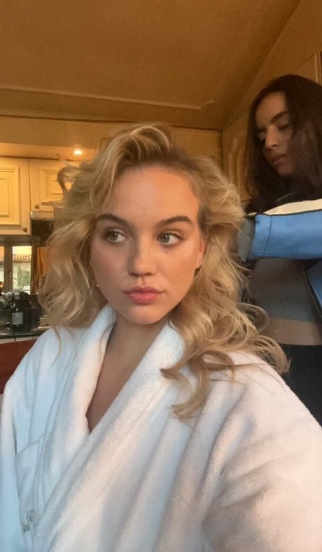 red hair onlyfans art xxx photo