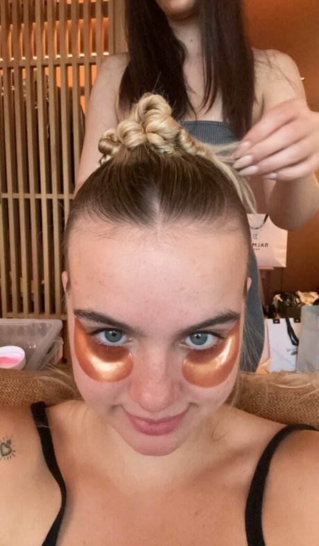 milf pregnant onlyfans free nude photo