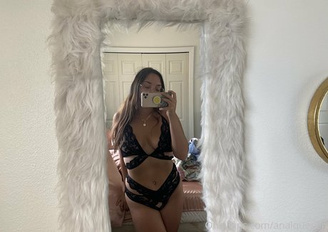 asian young onlyfans nice pic