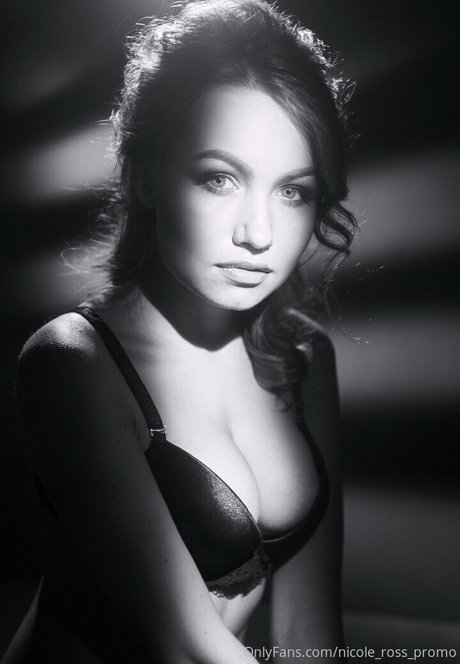 selfie nude onlyfans hot sexy photos