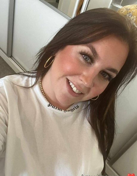 gloryhole wife onlyfans free sex pictures