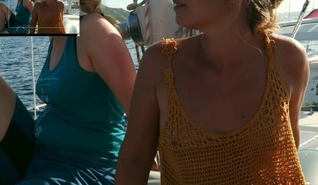 La Vida A Vela beautiful model img