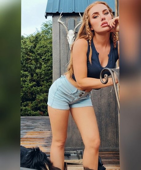 petite slut onlyfans beautiful picture