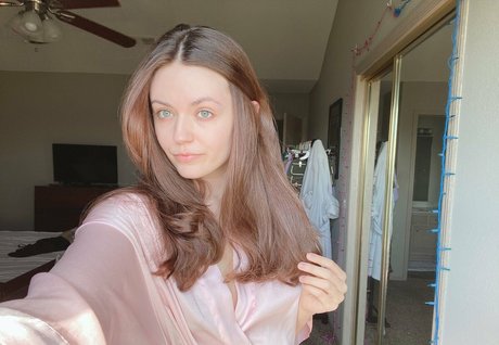 flexible onlyfans exclusive images