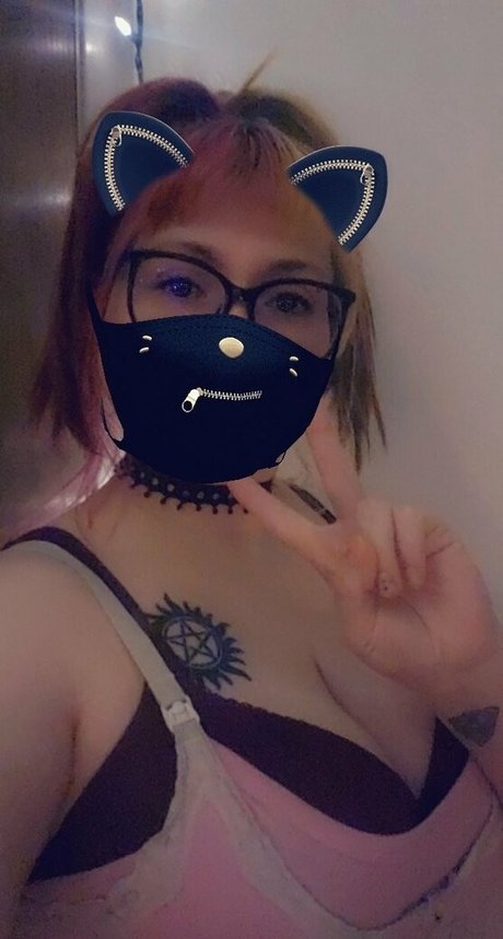 vvpurplerosevv Profile Pic