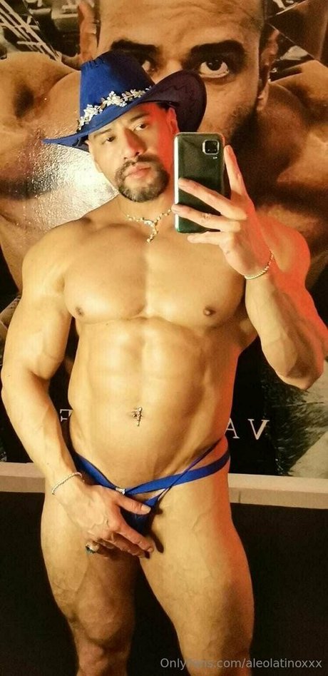 aleolatinoxxx pornstar exclusive photos