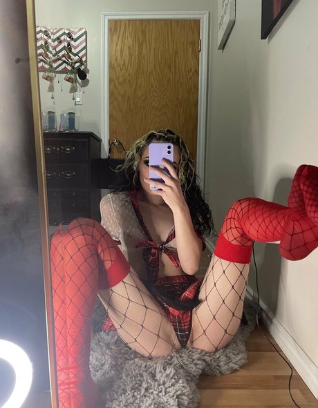 Babymegie model nudes img