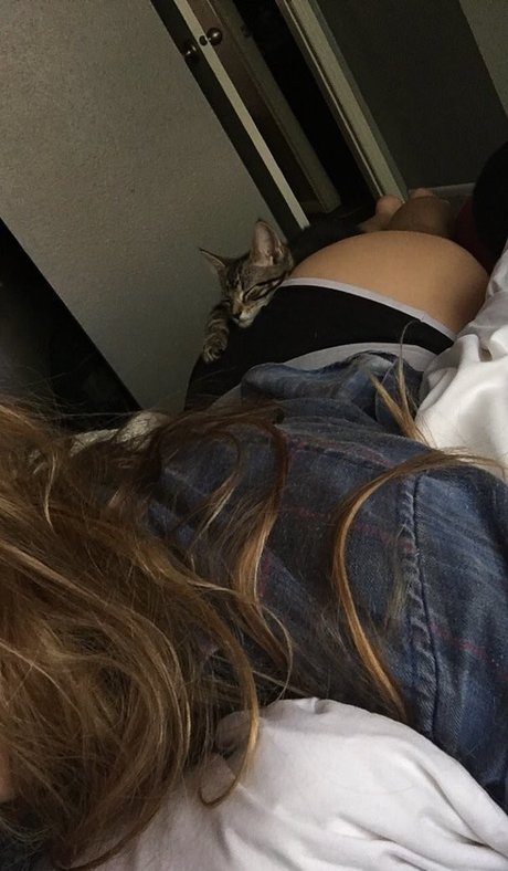 frottage onlyfans porn pics