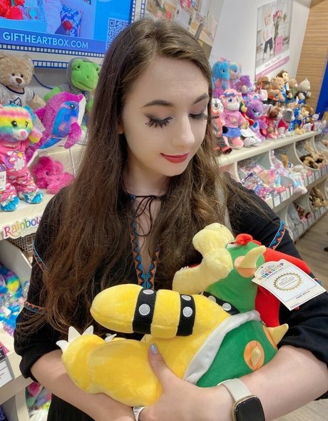 Bekaloo top actress picture