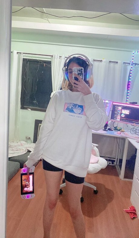 shemale outdoor onlyfans sexy naked pic