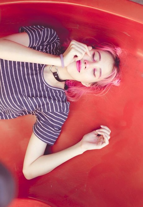 gloryhole wife onlyfans nudes photos