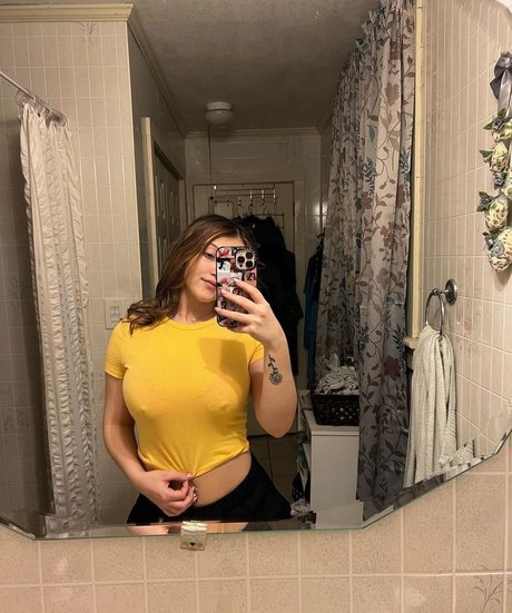 mom feet onlyfans free nude pics