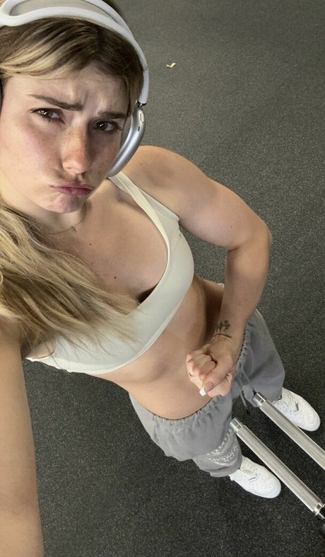 ebony lesbians onlyfans nice pictures