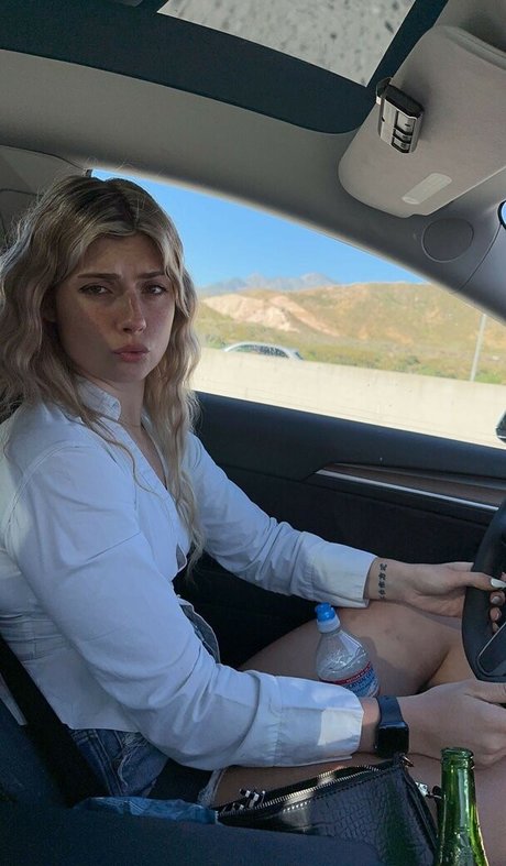 busty mom onlyfans pretty gallery