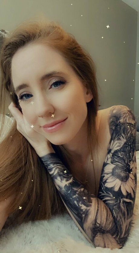 pool threesome onlyfans hd img