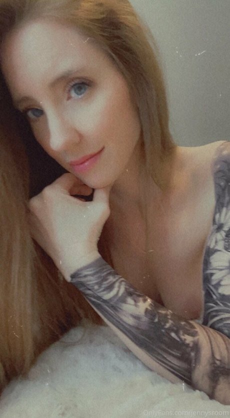 Jennysroom nice model img