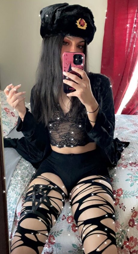 ComradeLilith nudes actress pic