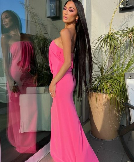 skinny redhead onlyfans pornos pictures