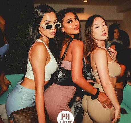 cosplay naked onlyfans art nude image