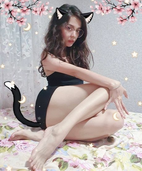 youkaichan sexy actress photo