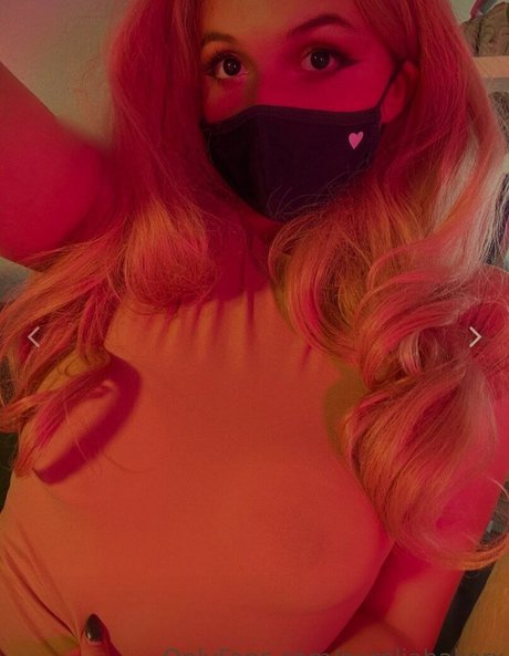 Aurelia Baker star naked img