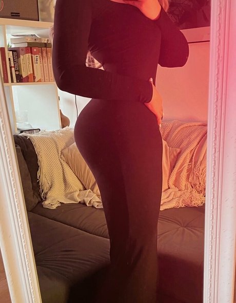 Aurelia Baker top pornstar gallery