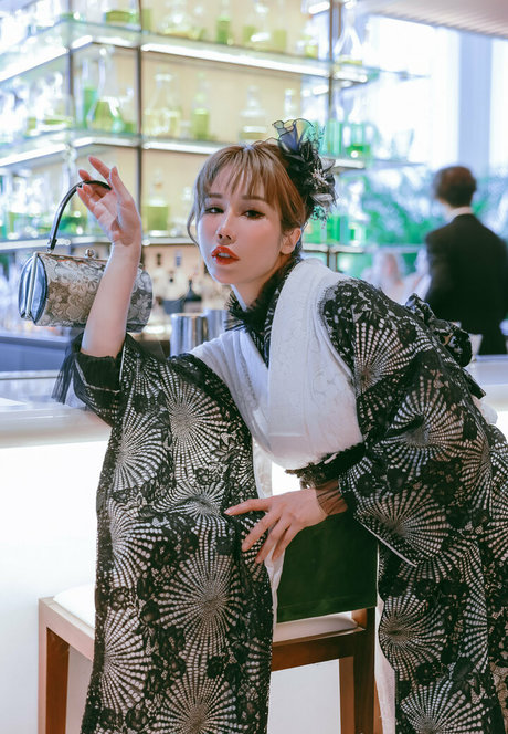 yui xin tw naked actress pictures