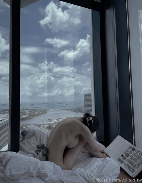 yui xin tw erotic model photo