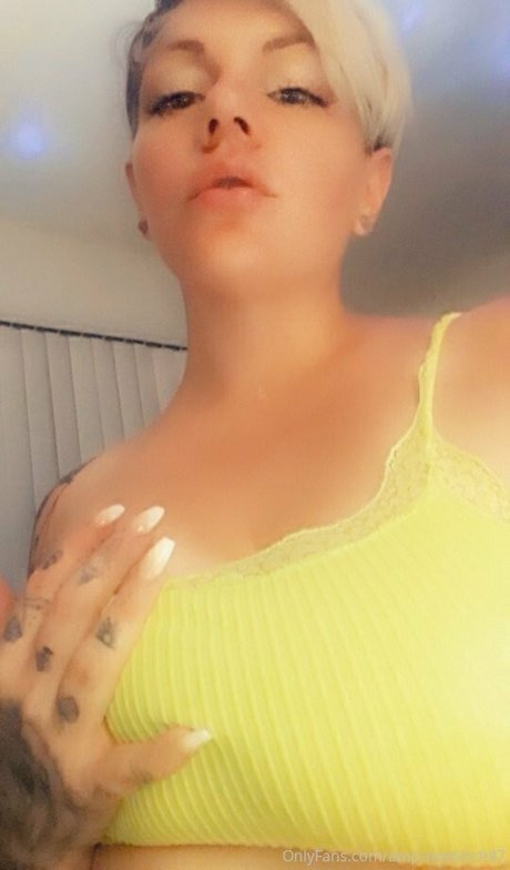 asian young onlyfans sexy pics