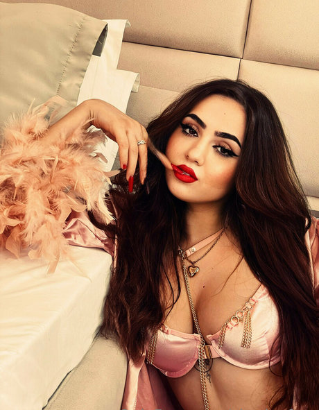 black blowjob onlyfans sexy naked img