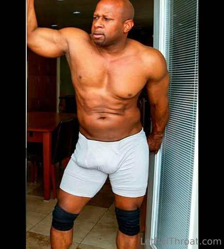 lethalthroat pornographic model archive