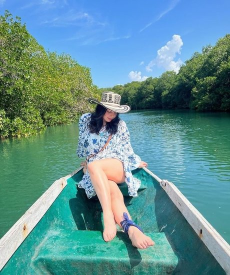 Isabella Gomez pornstar pretty gallery