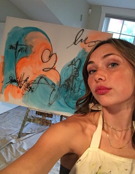 sydneylouisewilliams hot model img