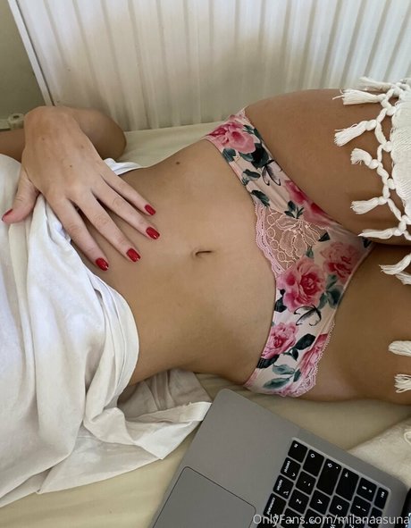 milanaasuna pornstar high quality galleries